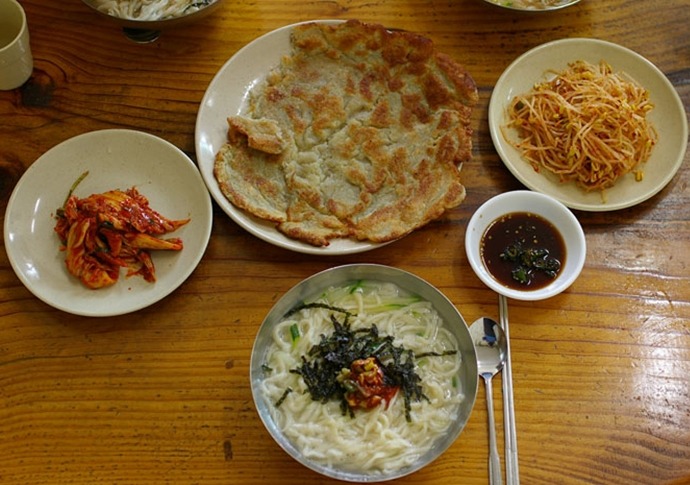 속리산과 수안보 맛집 소개부탁드려요 :: 감사,꿩 샤브샤브,네이트지식,속리산 식당,수안보,언덕넘어,콩나물무침손칼국수 :: 맛집 정보 검색 NO.1... 