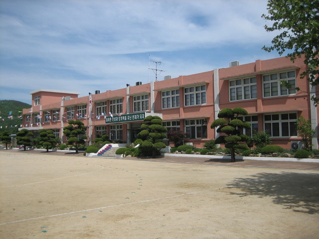 일직중학교 이미지