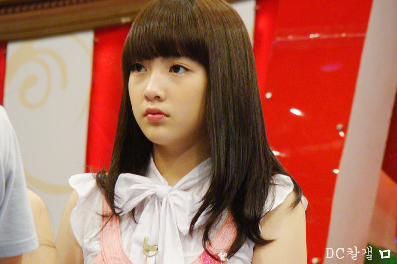 찾아보면 의외로 아주 많은 초졸때 데뷔한 아이돌 모음.jpg | 인스티즈