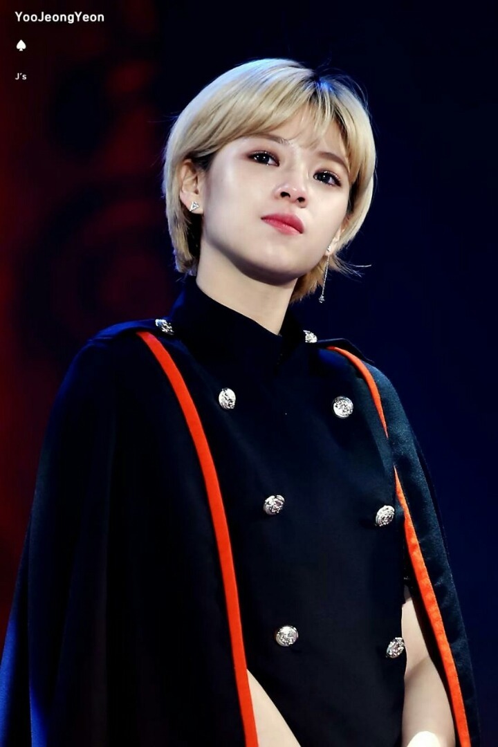 2017 첫 트와이스 정연 | 인스티즈
