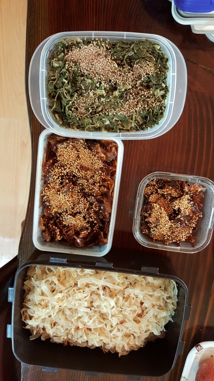 국과반찬 이미지