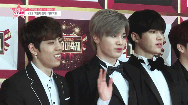 kbs가요대축제 남자 아이돌 포토월 비주얼. gif | 인스티즈