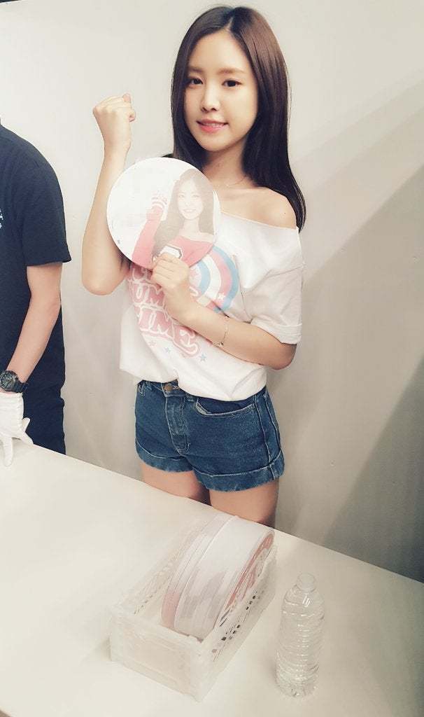 나은이 옆태 | 인스티즈