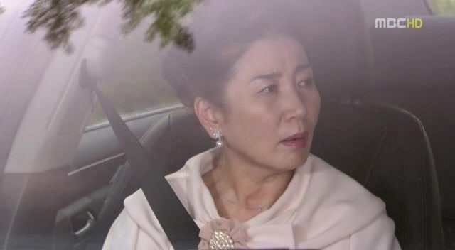 [지붕킥] 자옥 때문에 방귀 참는 순재 | 인스티즈