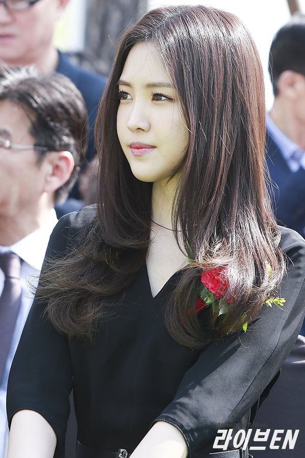 오늘자 손나은 미모ㄷㄷㄷ | 인스티즈