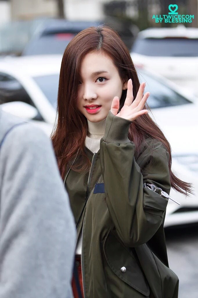 임나연 이미지