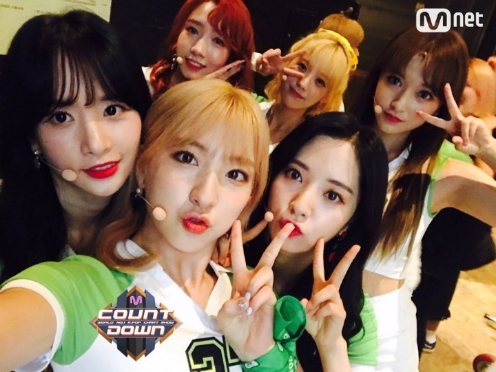 오늘자 엠카 sns 우주소녀 | 인스티즈