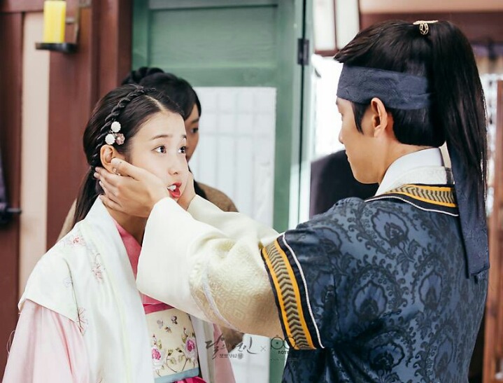 [달의연인] 오늘 일본에서 열린 보보경심:려 의상 전시회 | 인스티즈