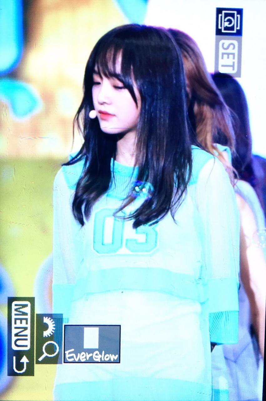 오늘자 넘 예쁜 세정이 ㄷ.jpg | 인스티즈