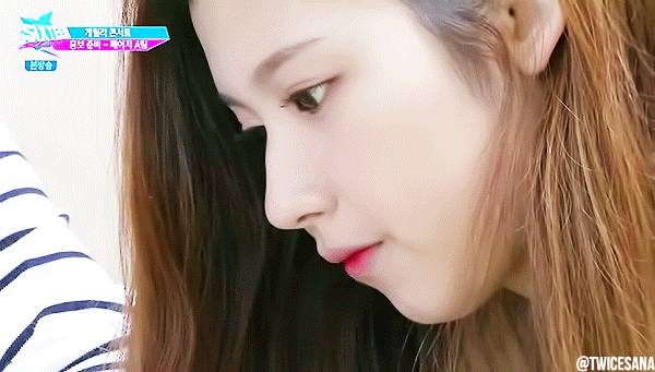 하얗고 청순한 사나.gif | 인스티즈
