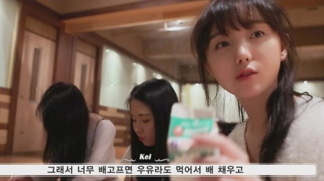 모든 음식을 우유와 함께 먹는다는 여자 아이돌.jpg | 인스티즈