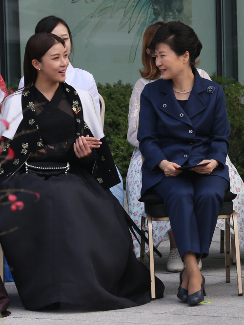 박대통령 연예인과 함께 | 인스티즈