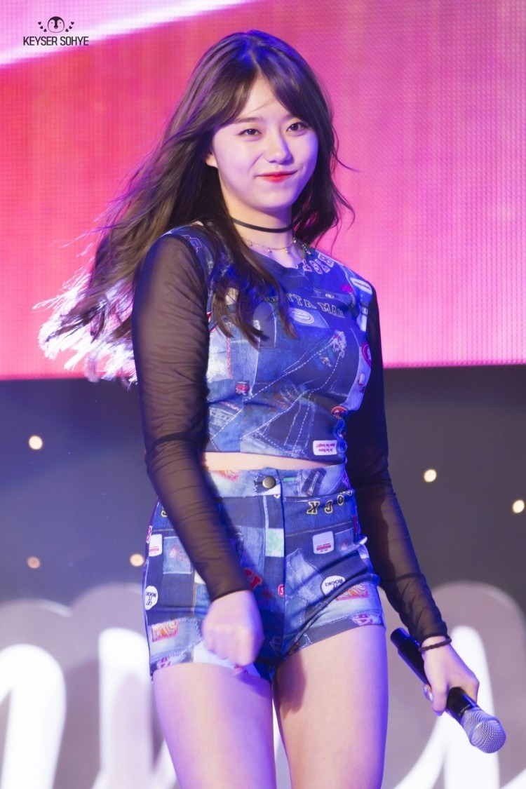 염색하고 더 예뻐진 아이오아이 소혜 | 인스티즈