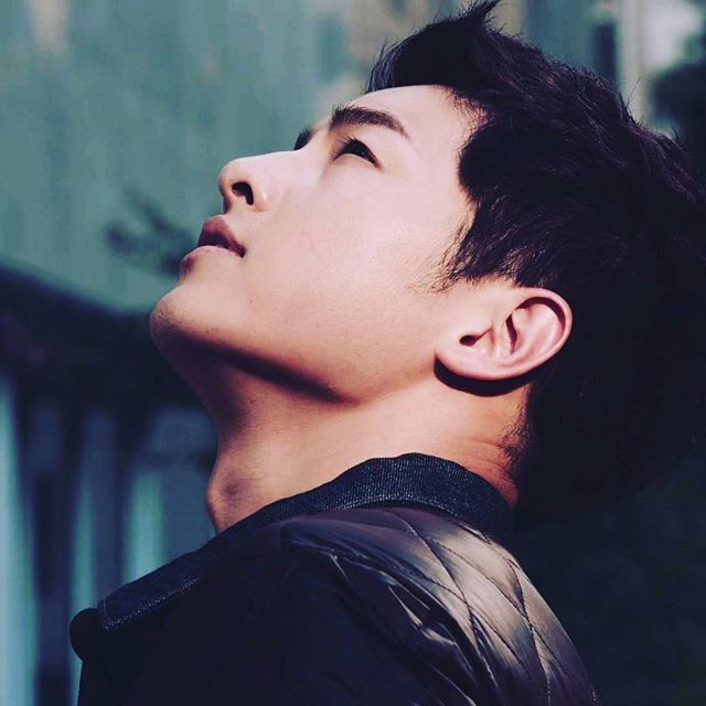 [송중기] 27살과 31살의 갭 | 인스티즈