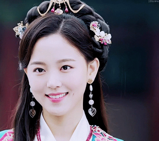 얼굴에서 고전미가 보이는 강한나.jpgif | 인스티즈