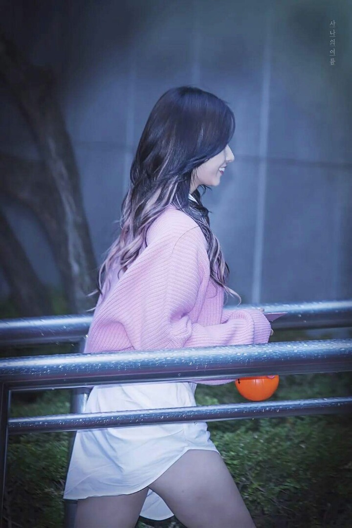 채영이 다현이 사나 모모 | 인스티즈