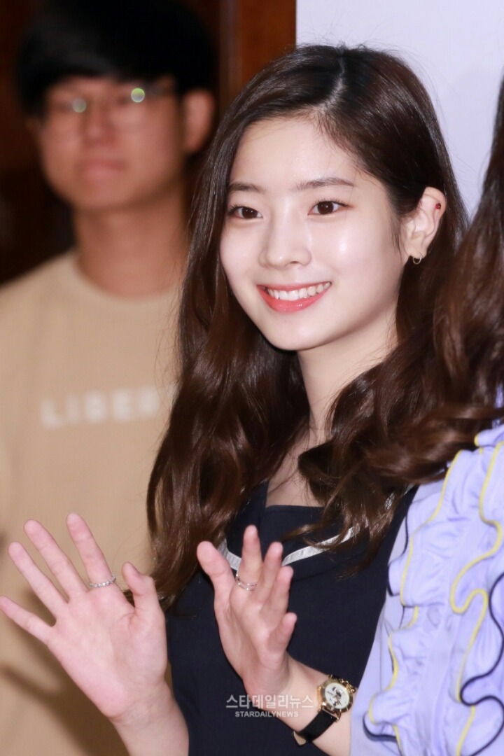 어제자 트와이스 사진 모음 | 인스티즈