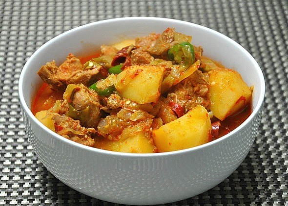 모든 닭고기 요리 포기 vs 모든 돼지고기 요리 포기 | 인스티즈