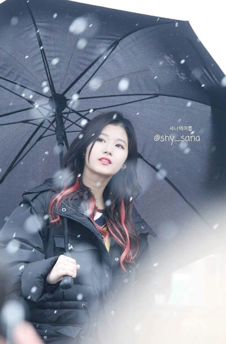 오늘자 사나 나연 | 인스티즈