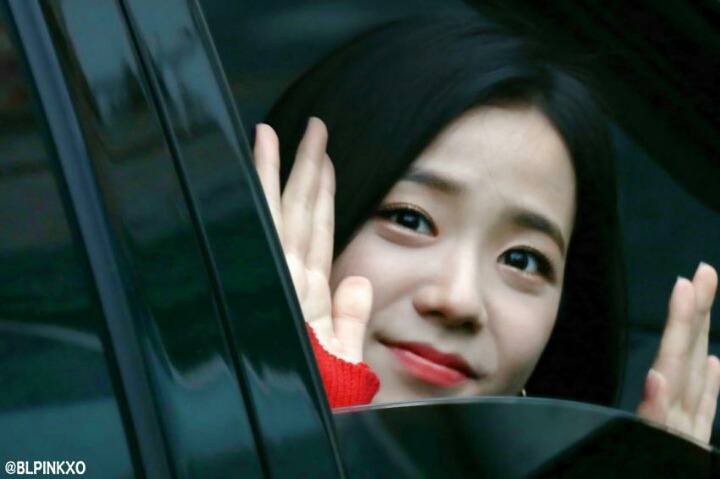 블랙핑크 지수 출퇴근길 직찍 | 인스티즈