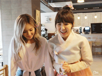 태연과 아이린.jpgif | 인스티즈