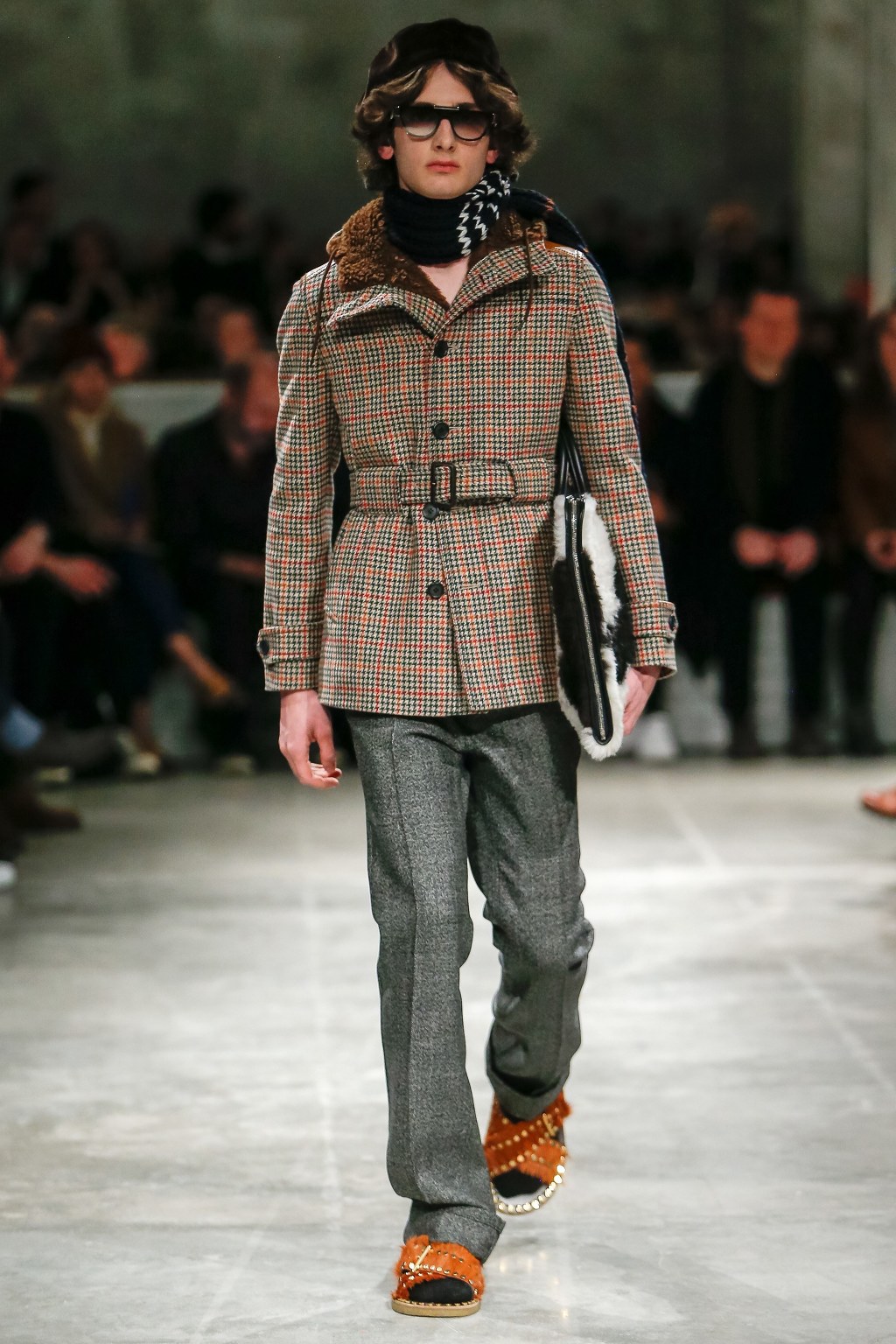 Prada 2017 F/W 남성복 & 여성복 컬렉션 | 인스티즈