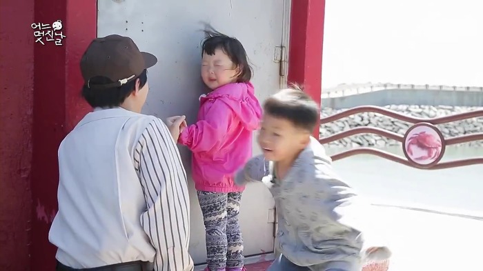 [무한도전] 사랑스러운 오빠 껌딱지 채희 | 인스티즈