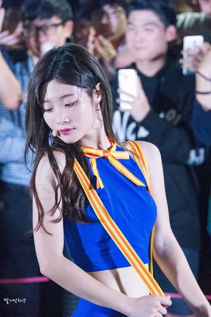 홍대에서 채연이 | 인스티즈