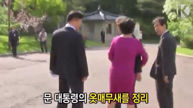오늘자 문재인 대통령 출근길 .jpg | 인스티즈