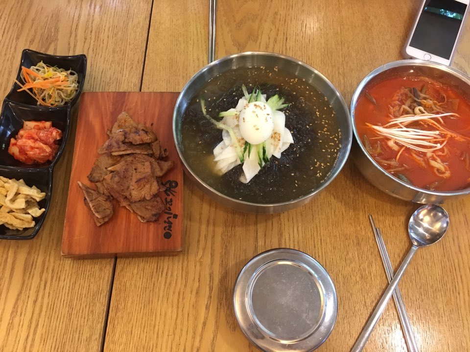 꼬기냉면 이미지