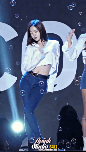 몸매라인이 예쁜 드레스 손나은.jpgif | 인스티즈
