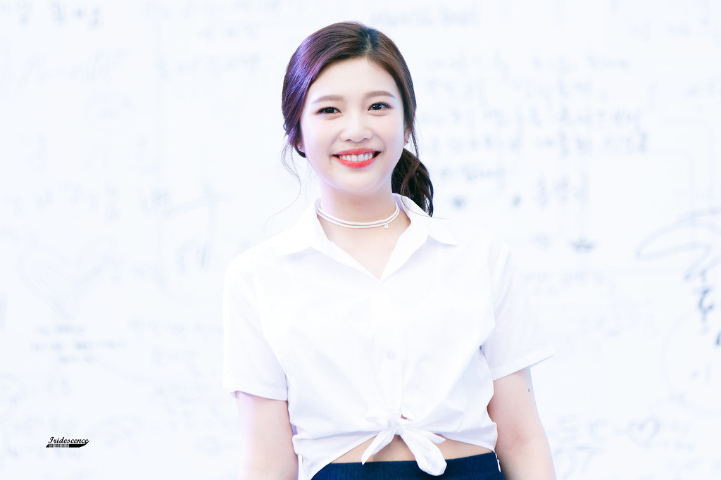 [레드벨벳] 레드둥에 익숙해져 조이의 청량함을 잊지말자 | 인스티즈