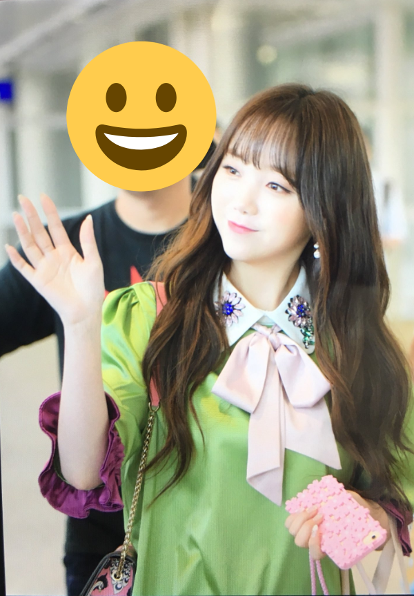 러블리즈 케이의 독특한 공항 패션.jpg | 인스티즈