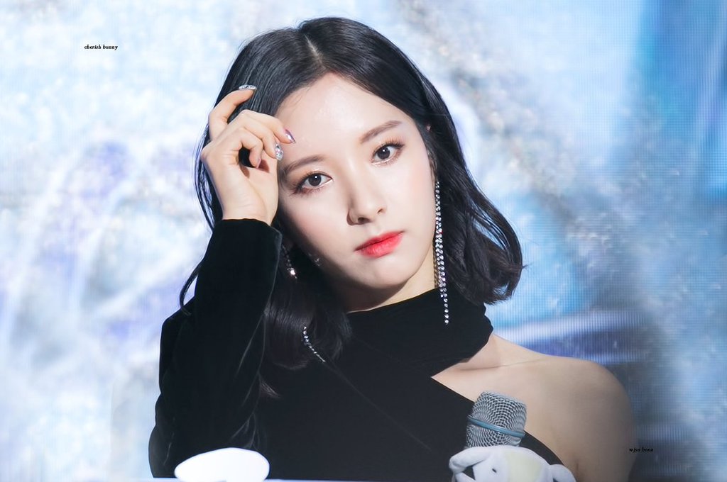 연말시상식에서 미모 던 우주소녀 보나.jpgif | 인스티즈
