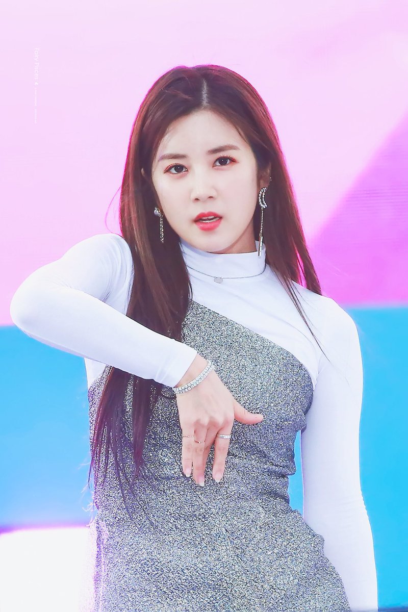 에이핑크의 롱리다 보수적인 여자 박초롱.jpgif | 인스티즈