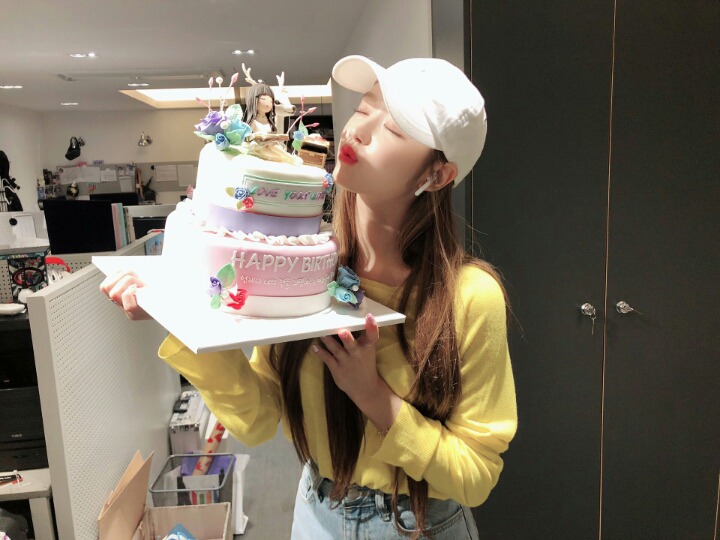 오마이걸 유아 .jpg | 인스티즈