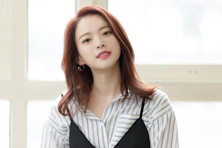 최근 김혜수가 가장 눈여겨 보고 있다는 두명의 여배우 | 인스티즈