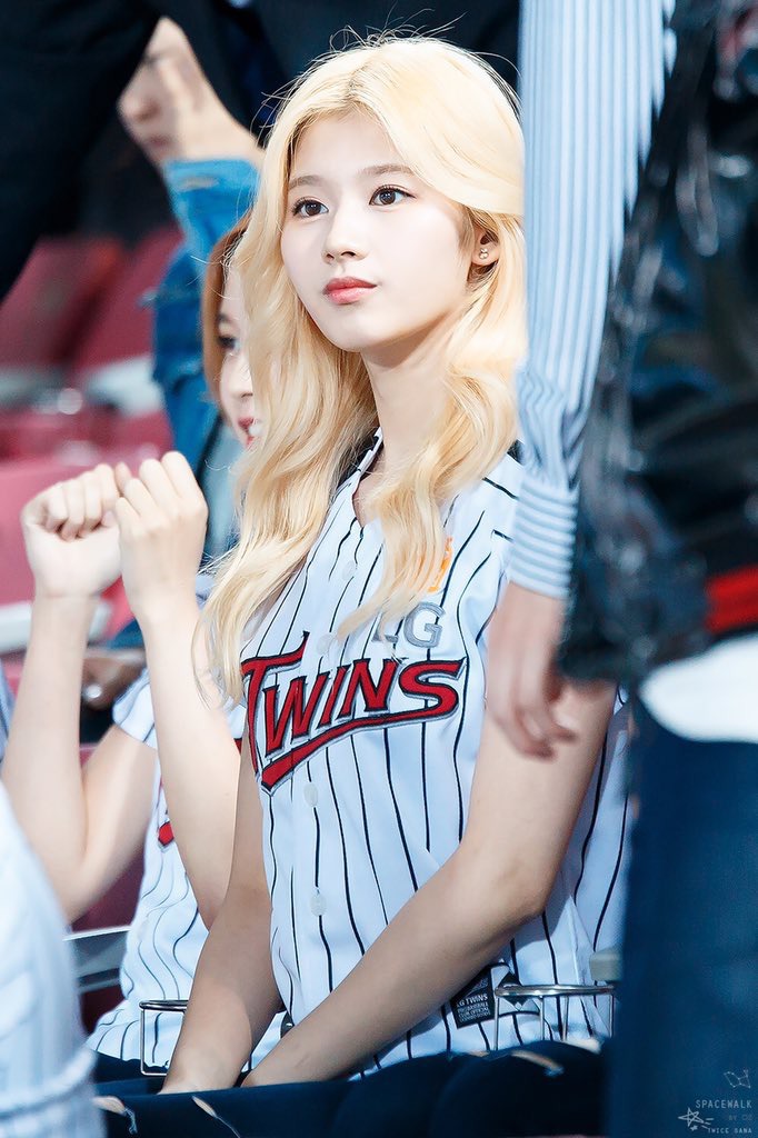 짱예로운 트와이스 사나 모음.jpgGIF | 인스티즈