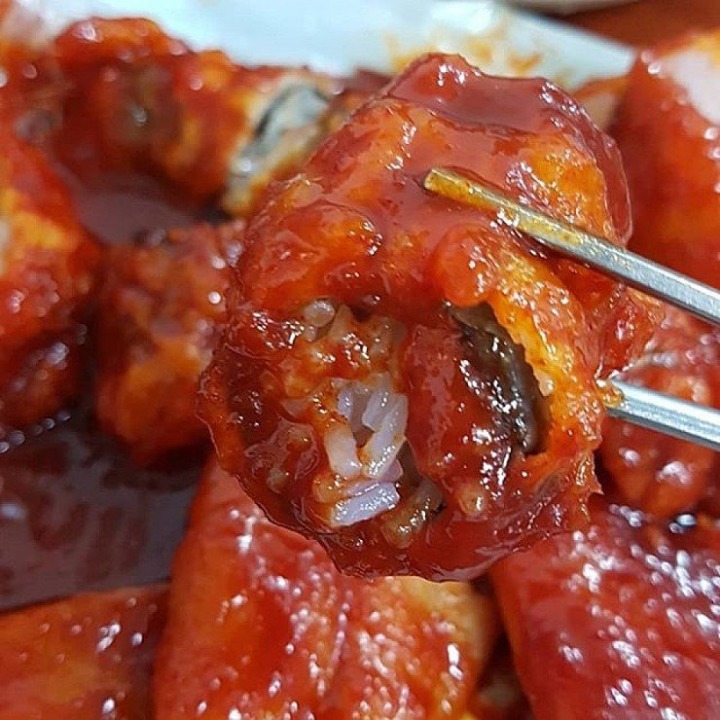 떡볶이 국물에 김말이.jpgif | 인스티즈