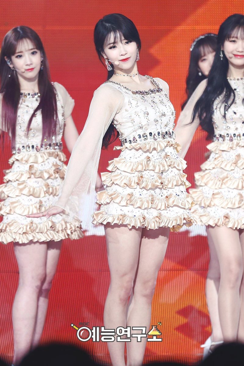 [러블리즈] 오늘 여사친이 소개팅을 한다고해서 미주 | 인스티즈