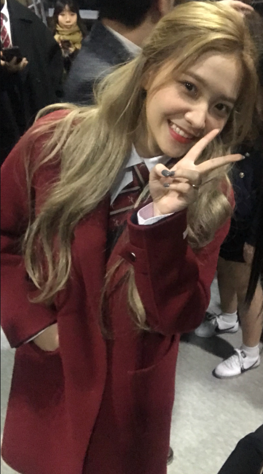 레드벨벳 예리 졸업식 날 | 인스티즈