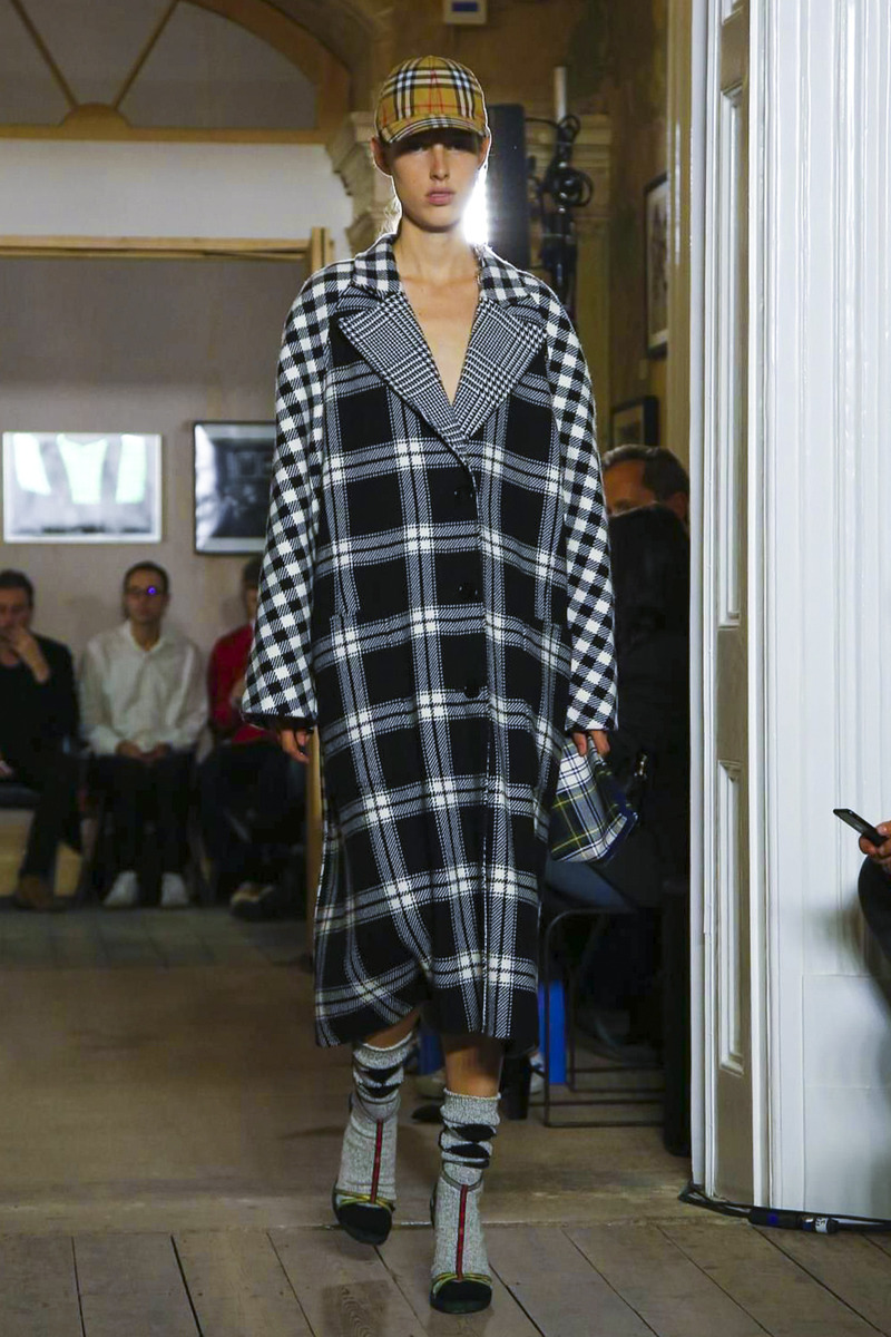 버버리 2017 F/W 컬렉션 | 인스티즈