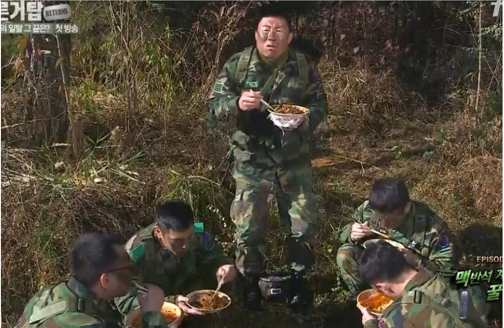 군생활 중 미친짓 한번씩 해본적 다들 있으시죠?? | 인스티즈