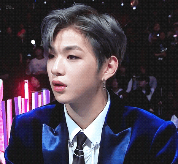 어제 마마에서 강다니엘 스타일.jpg | 인스티즈