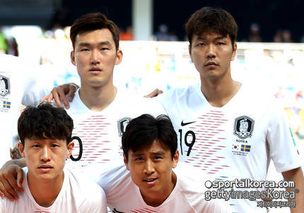 [김영권의키워드] 빛영권과 김앤장 그리고 VAR과 문신 키스 | 인스티즈