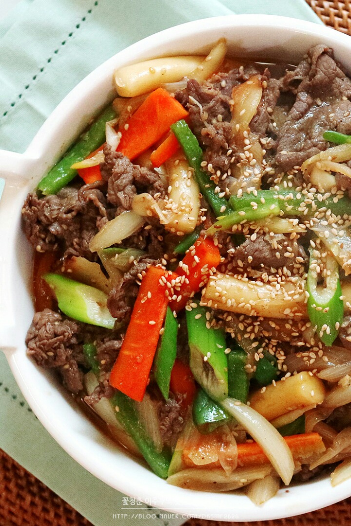 한국 스타일! 달콤짭쪼름 궁중떡볶이 gifjpg | 인스티즈