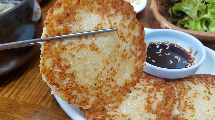 사람마다 나뉘는 감자전 스타일.jpg | 인스티즈
