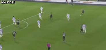 다비드 실바가 텐백을 뚫어내는 방법들 .gif | 인스티즈