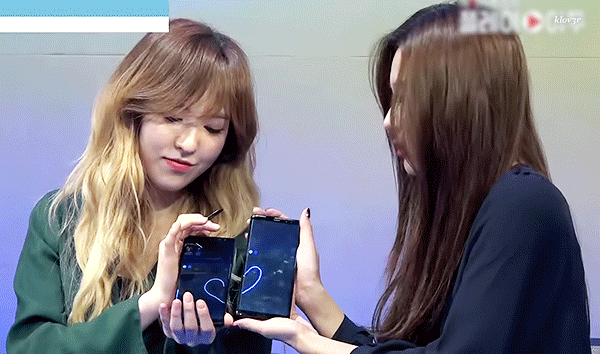 [레드벨벳] 슬기의 노트8 체험기.gif | 인스티즈