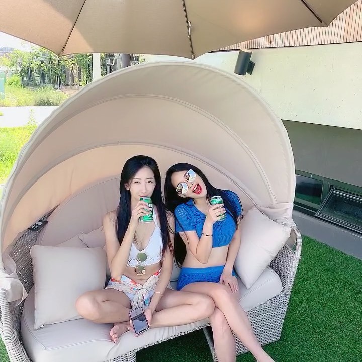 풀빌라 놀러간 두산 치어리더팀 수영복 | 인스티즈